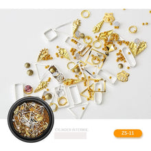 Load image into Gallery viewer, Nail Art décorations Nail Art Jewelry Star Nail Glitter Flat Rhinestone Japanese Nail Mix New Pearl Rivet Metal Round Box Patch